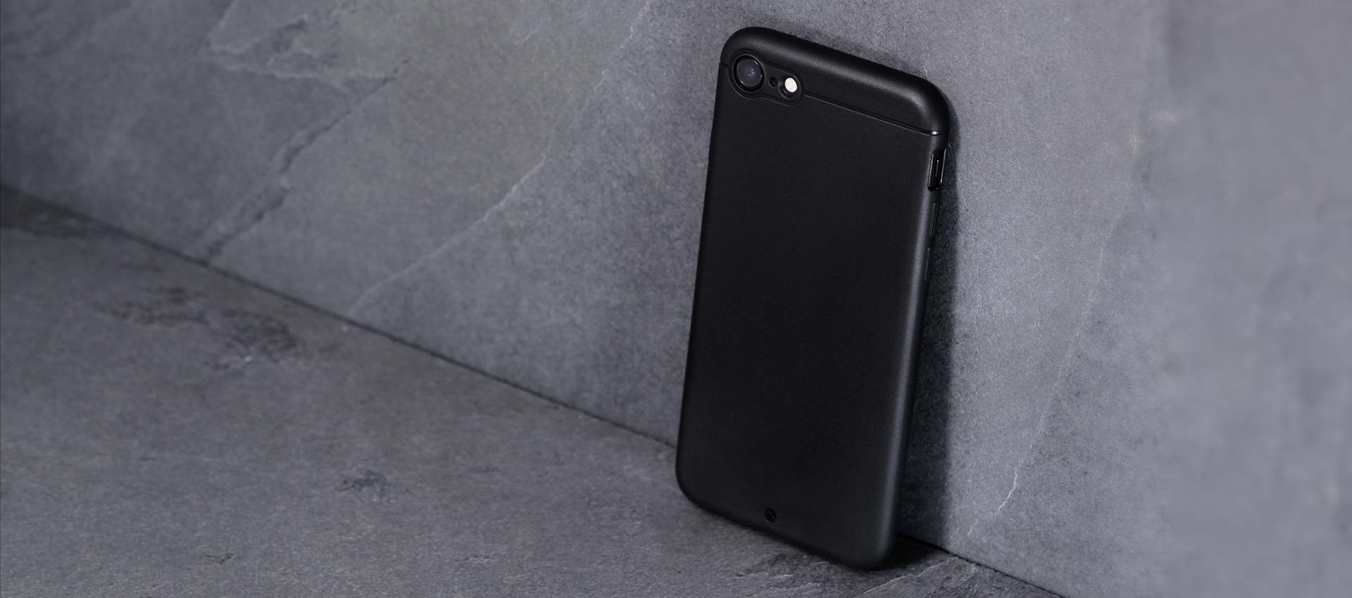 Caudabe, Caudabe Étui Minimaliste pour iPhone SE 2020 2ème et 3ème Génération - Noir