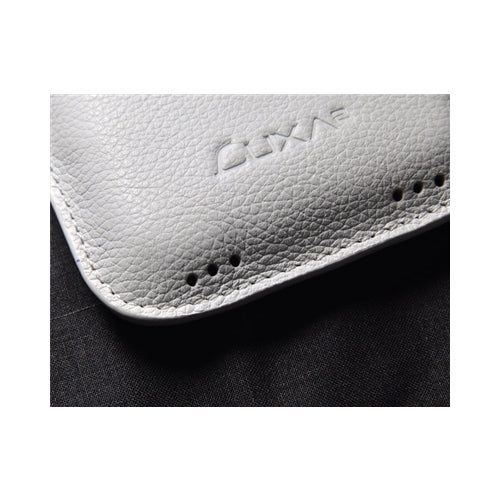 Luxa 2, Luxa 2 PH5 Card Leather Sleeve Case pour Apple iPhone 4 / 4S White